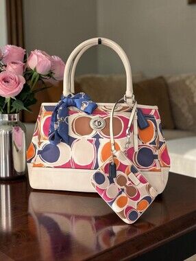 Coach Cream Multicolor Op Art Signature Pattern Satchel with Wristlet